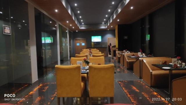 Hotel Accord Premier Raigarh Kültér fotó