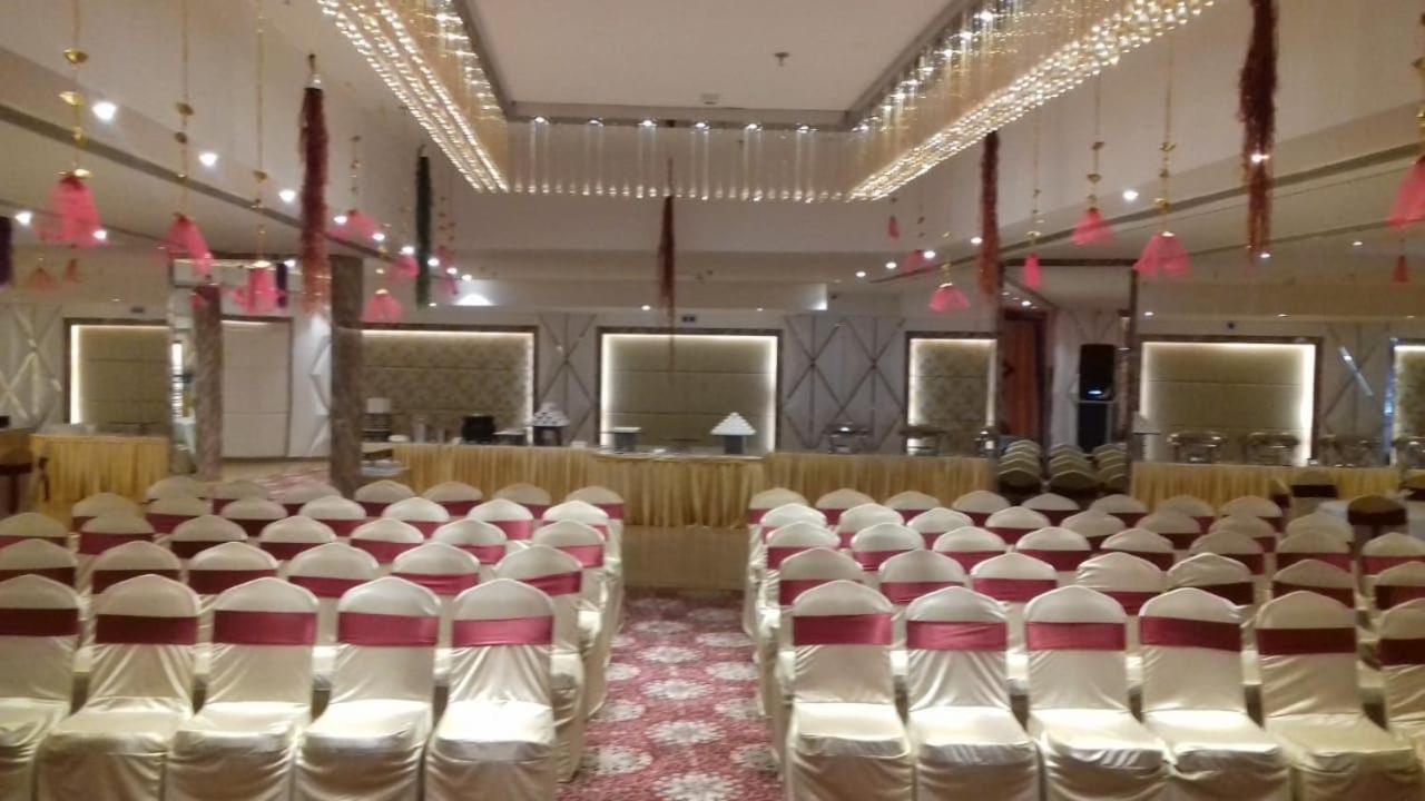 Hotel Accord Premier Raigarh Kültér fotó