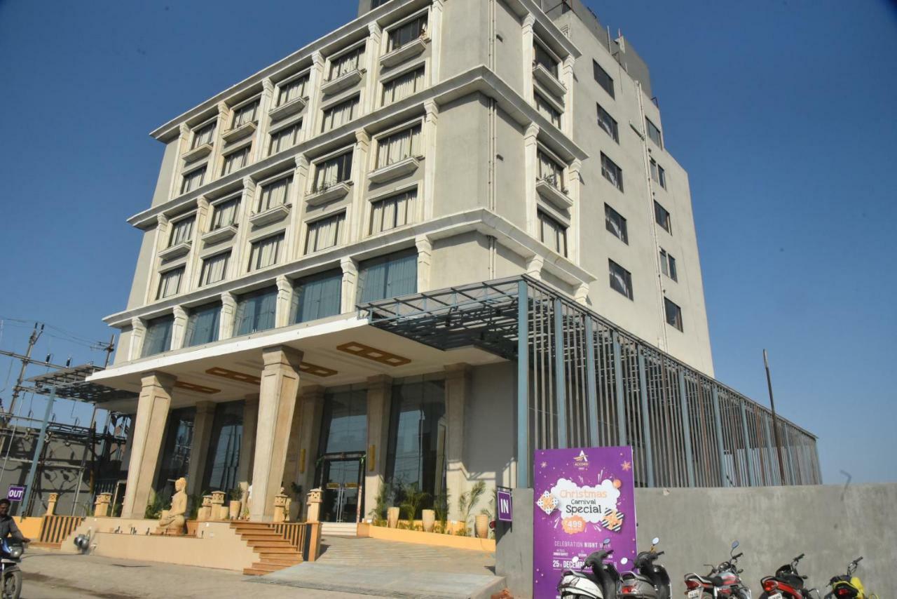 Hotel Accord Premier Raigarh Kültér fotó
