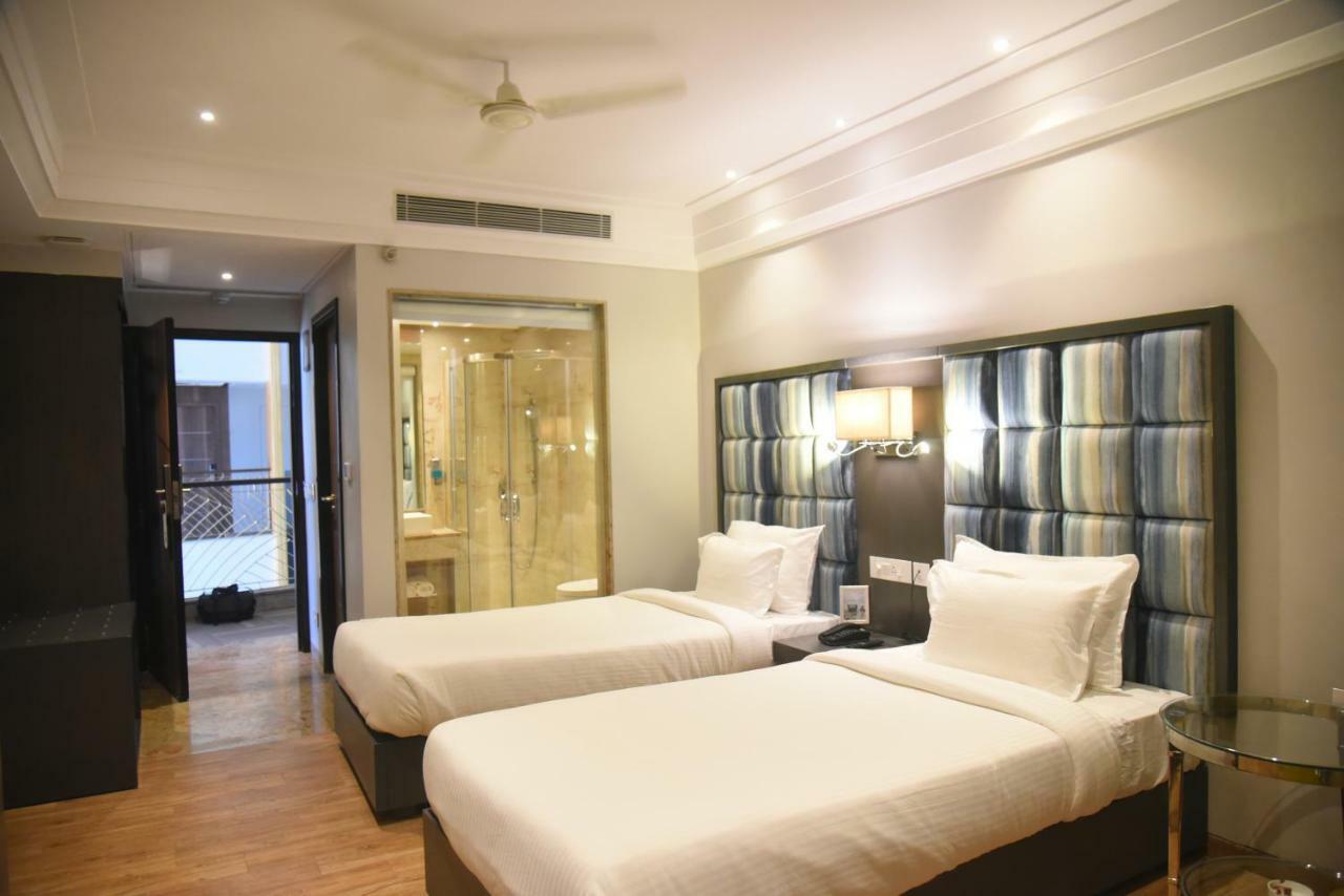 Hotel Accord Premier Raigarh Kültér fotó